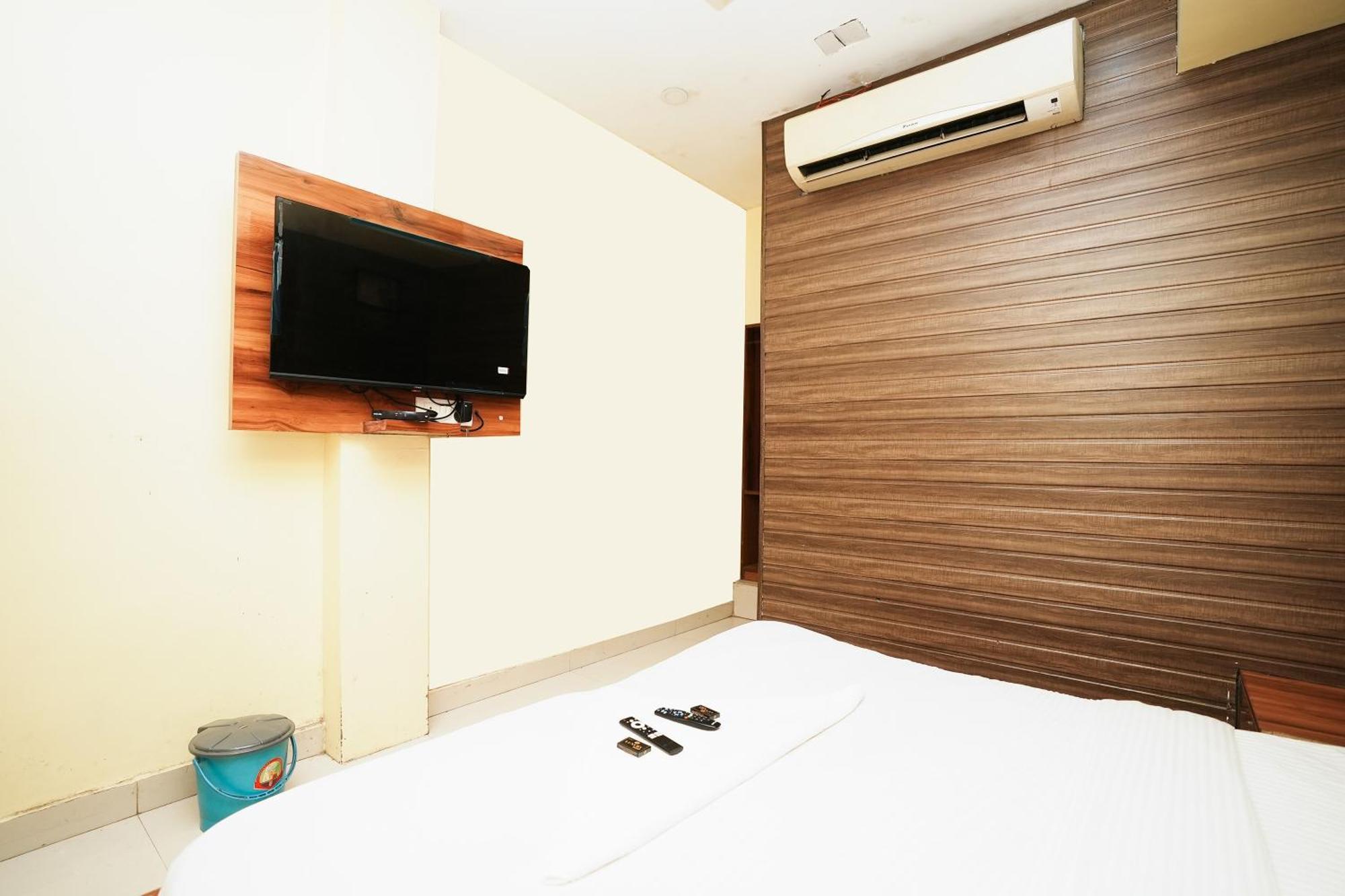 Hotel Twigo Inn Mumbai Bagian luar foto